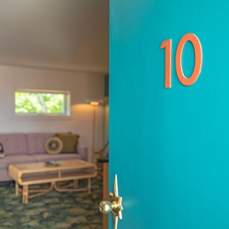 Rye Motor Inn - A Retro-Inspired Apartment Hotel (Adults Only) Room photo
